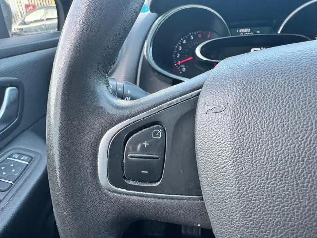 Renault Clio 1.2 TCe Zen 2018 Benzine 18