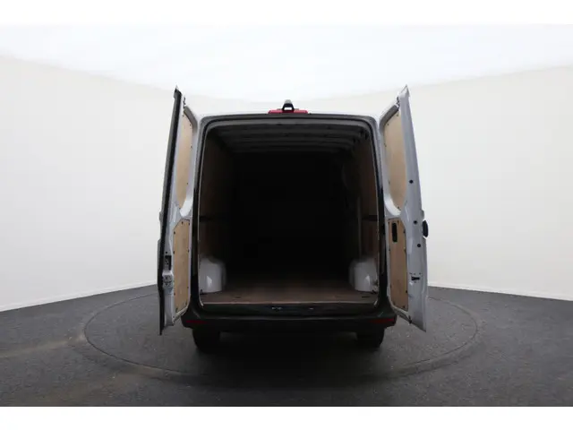 Mercedes-Benz Sprinter 317 CDI Aut. L2H1 2022 Diesel 13