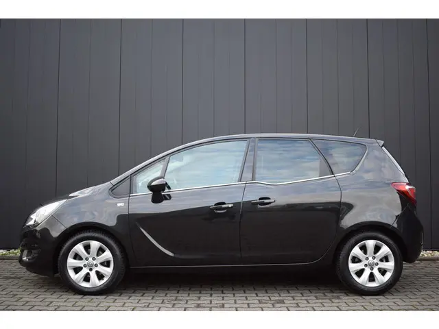 Opel Meriva 1.4 Turbo Cosmo 2015 Benzine 3