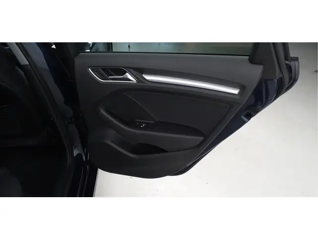 Audi A3 Limousine 35 TFSI Advance Sport 2020 Benzine 28