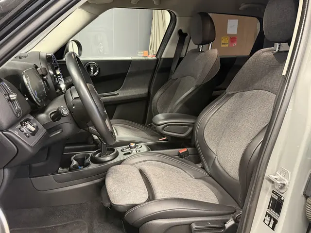 MINI Countryman 1.5 Cooper Business Edition 2020 Benzine 8