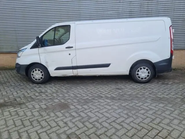 Ford Transit Custom 310 2.0 TDCI L2H1 Trend 2018 Diesel 3