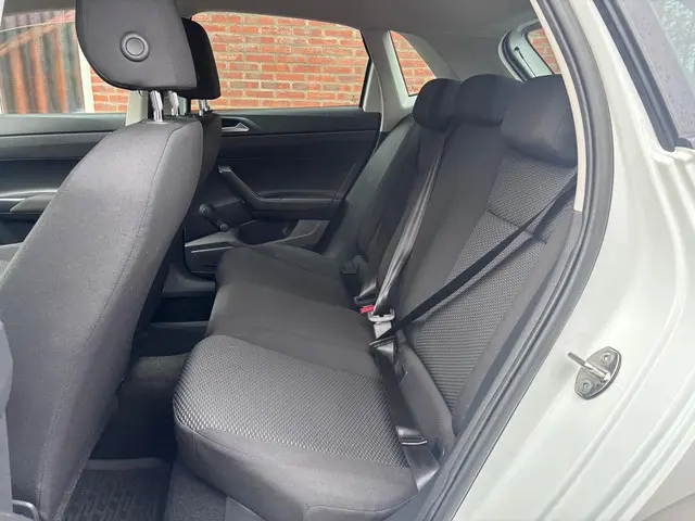 Volkswagen Polo 1.0 MPI Comfortline 2019 Benzine 12