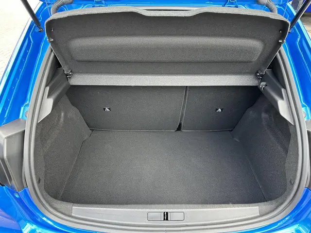 Peugeot 208 1.2 Turbo 100 PK Allure 2025 Benzine 33