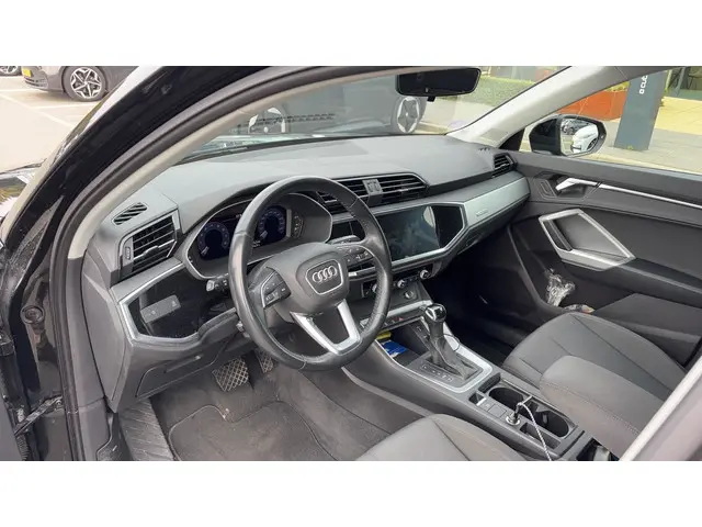 Audi Q3 35 TFSI 150pk Automaat Pro Line 2020 Benzine 3