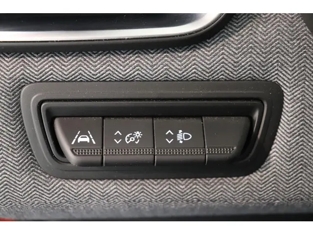 Renault Clio 1.0 TCe 90 GPF techno 2024 Benzine 18