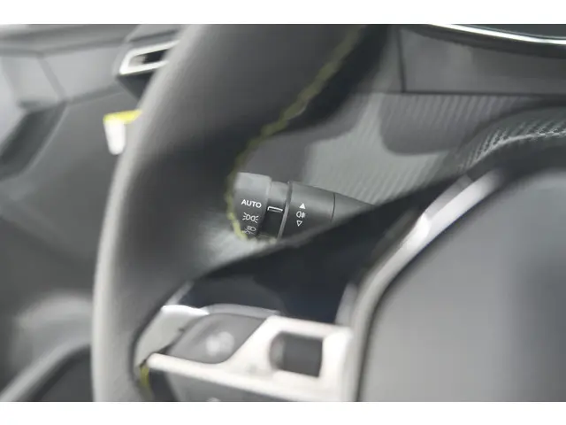 Peugeot 208 PureTech 100 GT 2024 Benzine 35