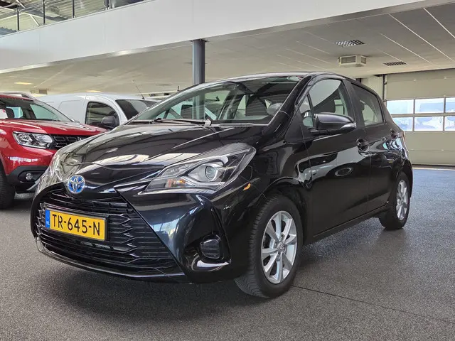 Toyota Yaris 1.5 Hybrid Active 2018 Hybride Benzine 39