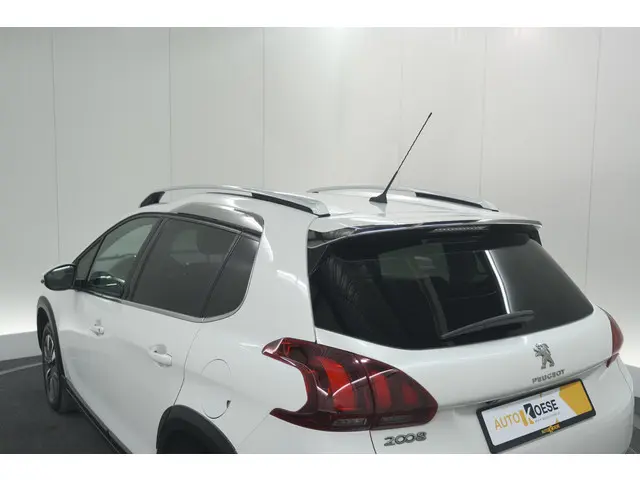 Peugeot 2008 PureTech 130 Allure 2019 Benzine 22