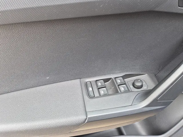 SEAT Arona 1.0 TSI Style Business Intense 2019 Benzine 9
