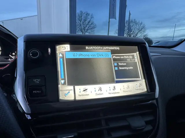 Peugeot 2008 1.6 VTi Allure 2014 Benzine 14