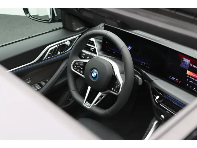 BMW i4 eDrive35 2025 Elektrisch 44