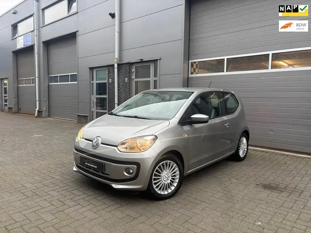 Volkswagen up! 1.0 high up! BlueMotion 2014 Benzine