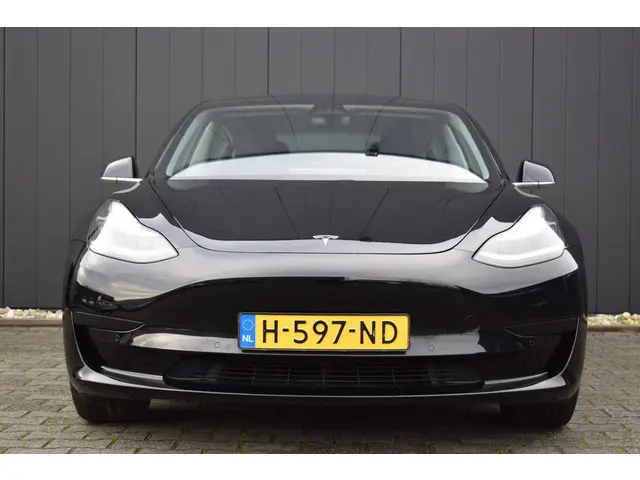 Tesla Model 3 Standard RWD Plus 60kWh 2020 Elektrisch 19