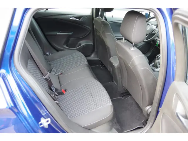 Opel Astra Sports Tourer 1.2 Edition 2020 2020 Benzine 18