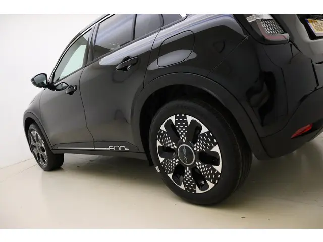 Fiat 600 1.2 Hybrid La Prima 2024 Benzine 19