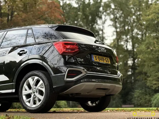 Audi Q2 30 TFSI S Edition 2021 Benzine