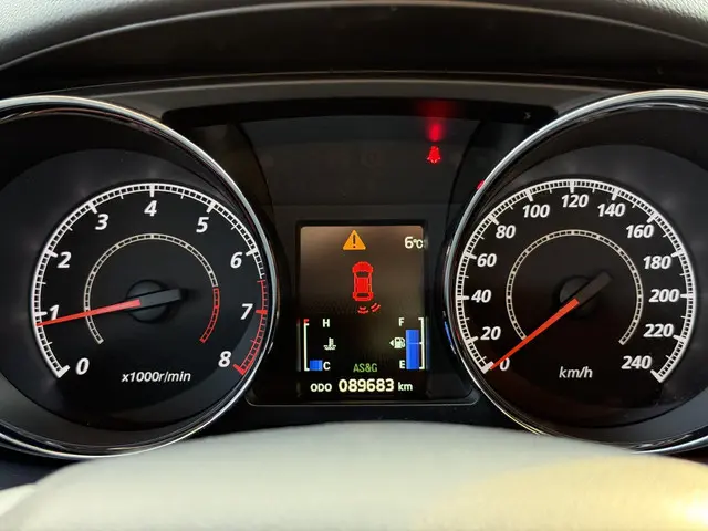 Mitsubishi ASX 1.6 Cleartec Bright 2016 Benzine 14