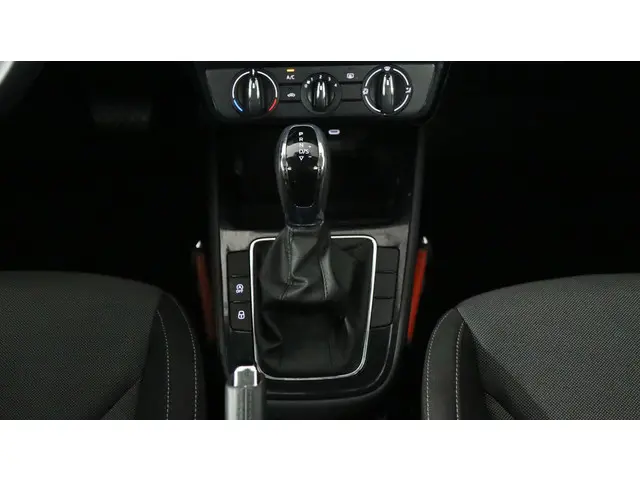 Škoda Fabia 1.0 TSI 115pk Selection DSG 2024 Benzine 32