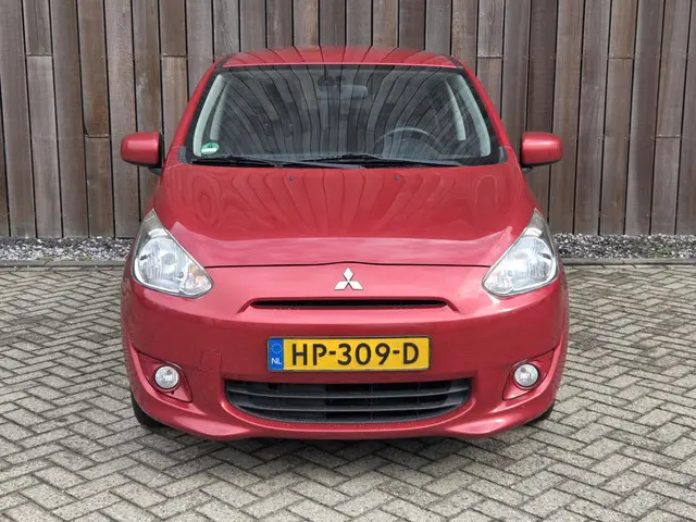 Mitsubishi Space Star 1.0 Bright 2015 Benzine 4