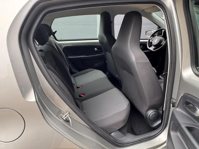 Volkswagen up! 1.0 move up! 5 Deurs / Navi / Nap 2014 Benzine 15