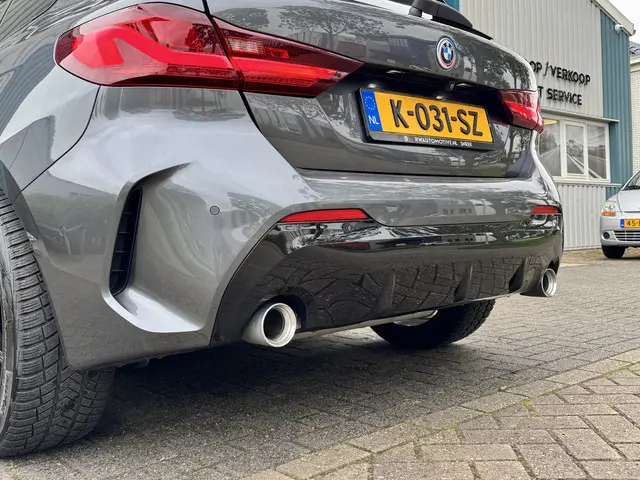 BMW 1 Serie 118d M-Pakket / Virtual / 2019 Diesel 8