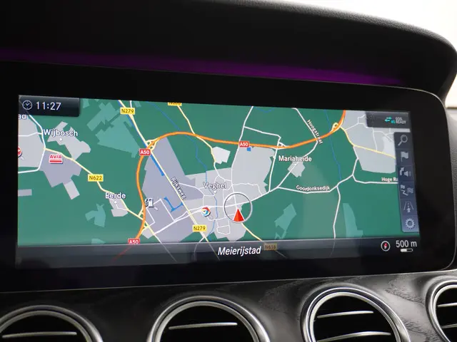 Mercedes-Benz E-Klasse 200 Sport Edition 2019 Benzine 30