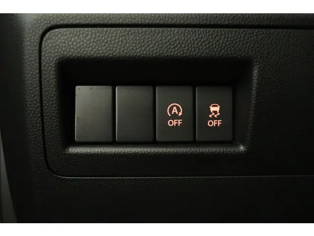 Suzuki Ignis 1.2 Smart Hybrid Style 2022 Benzine 30