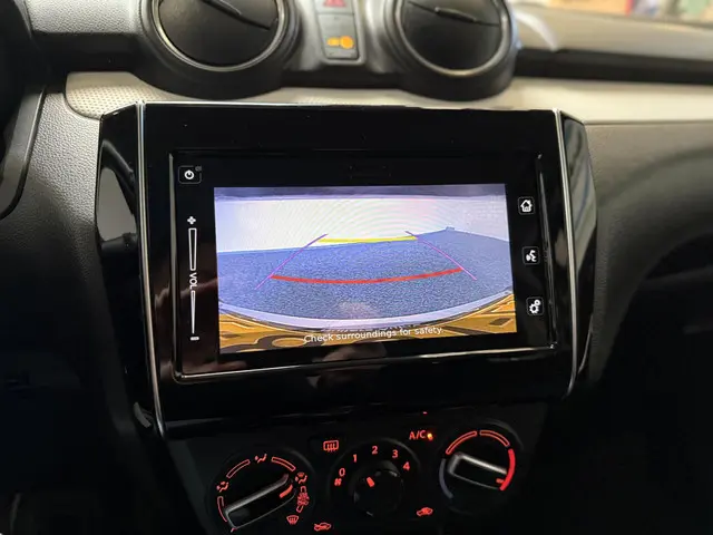 Suzuki Swift 1.2 Select Smart Hybrid 2021 Benzine 10