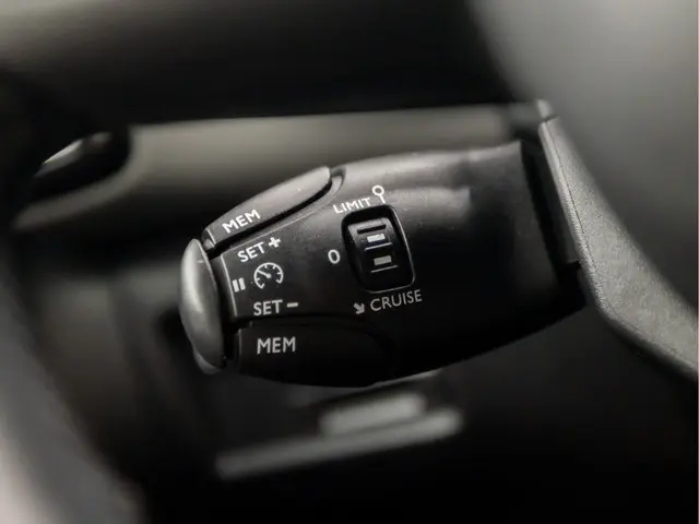 Citroën C5 Aircross 1.2 PureTech Sport 2019 Benzine 20