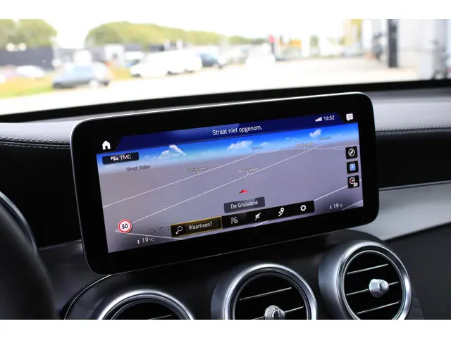 Mercedes-Benz GLC AMG 63 S 4M Premium Plus 2019 Benzine 8