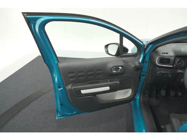 Citroën C3 PureTech 82 Feel 2021 Benzine 60