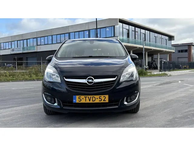 Opel Meriva 1.4 Turbo Berlin 2014 Benzine 5