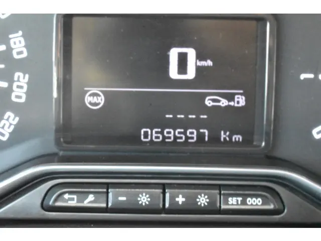 Citroën C3 Aircross PureTech 110 S&S Feel 2020 Benzine 15
