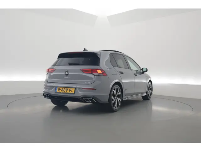 Volkswagen Golf 1.5 eTSI R-Line 2022 Benzine 2