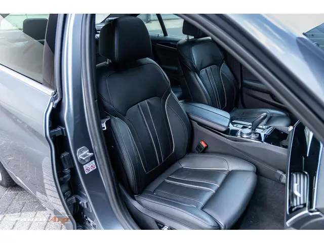 BMW 5 Serie 520d High Executive 2018 Diesel 21