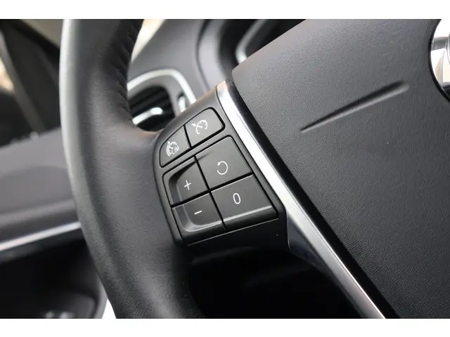 Volvo V40 Cross Country 1.5 T3 Polar+ Luxury 2020 Benzine 26