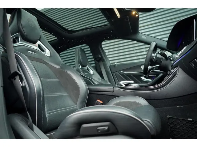 Mercedes-Benz E-Klasse AMG 63 S 4M 2017 Benzine 16