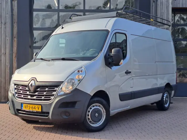 Renault Master T35 2.3 dCi L2H2 2019 Diesel