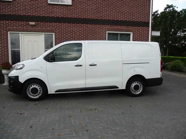 Peugeot Expert 2.0 BlueHDI 145 Long Premium 2022 Diesel 4