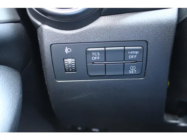 Mazda CX-3 2.0 SkyActiv-G 120 Sport Selected 2018 Benzine 4