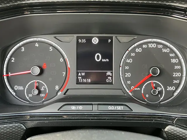 Volkswagen T-Cross 1.0 TSI Life 2022 Benzine 23