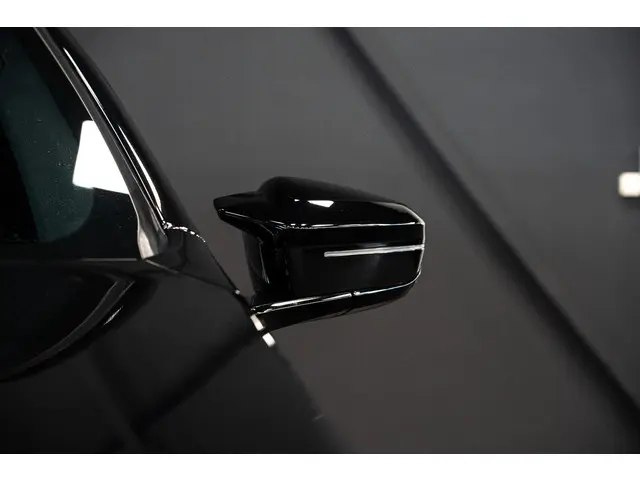 BMW M5 5-serie Touring 2025 Hybride Benzine 8