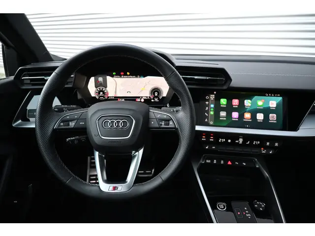 Audi A3 Sportback 35 TFSI S-Line 2021 Benzine 19