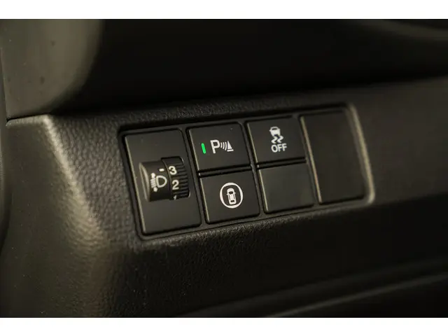 Honda HR-V 1.5i e:HEV ELEGANCE 2022 Hybride Benzine 19