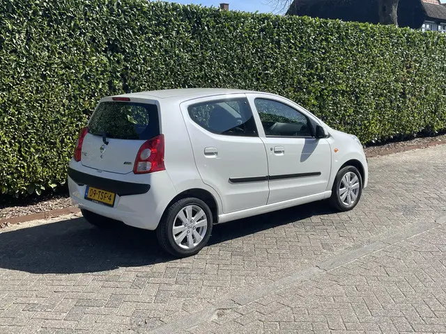 Nissan Pixo 1.0 Look 2012 Benzine 6
