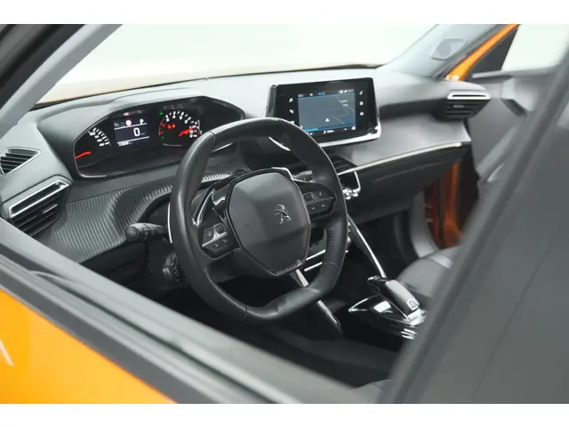 Peugeot 2008 2