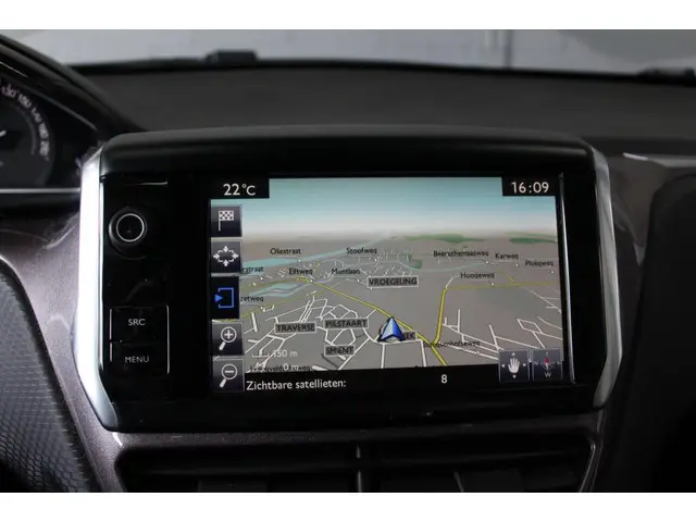 Peugeot 2008 1.2 PureTech Style 2015 Benzine 24