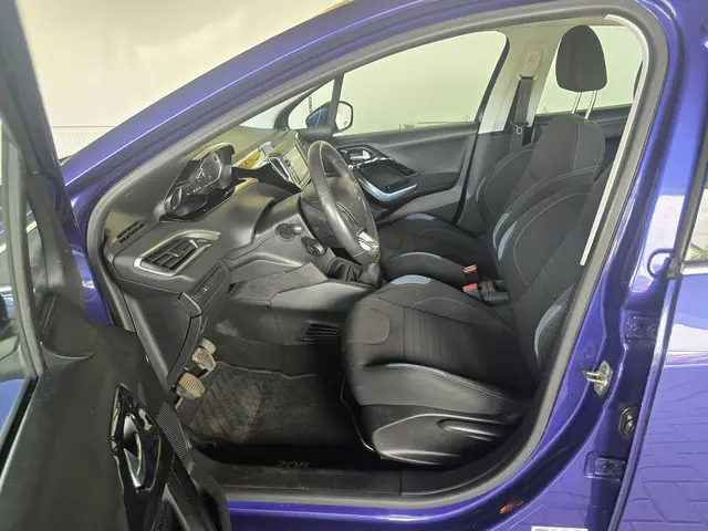 Peugeot 208 3