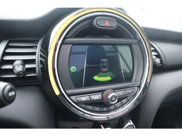 MINI One Cabrio Salt 2020 Benzine 13